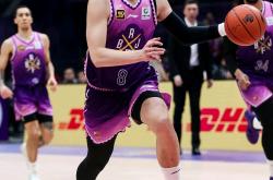 开云下载-包含江苏队惨败北控，主场战绩遇挑战的词条