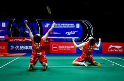 开云体育下载-马来西亚羽毛球队绝地反击丹麦羽毛球队，林丹送出助攻的简单介绍