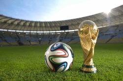 开云体育在线-库里状态火热助热火险胜广州队，跨联赛对决现唯一经典