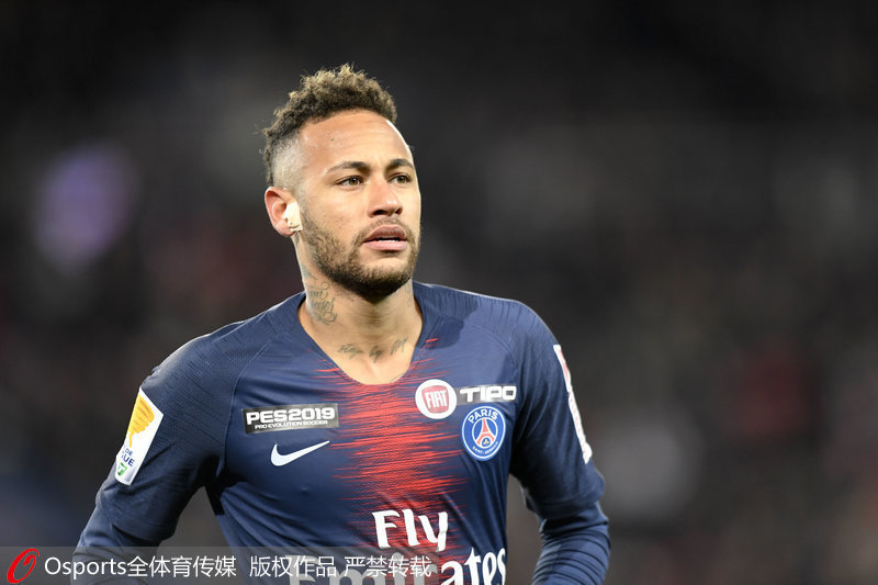 甘冈前锋迎来连续进球，状态火热的简单介绍