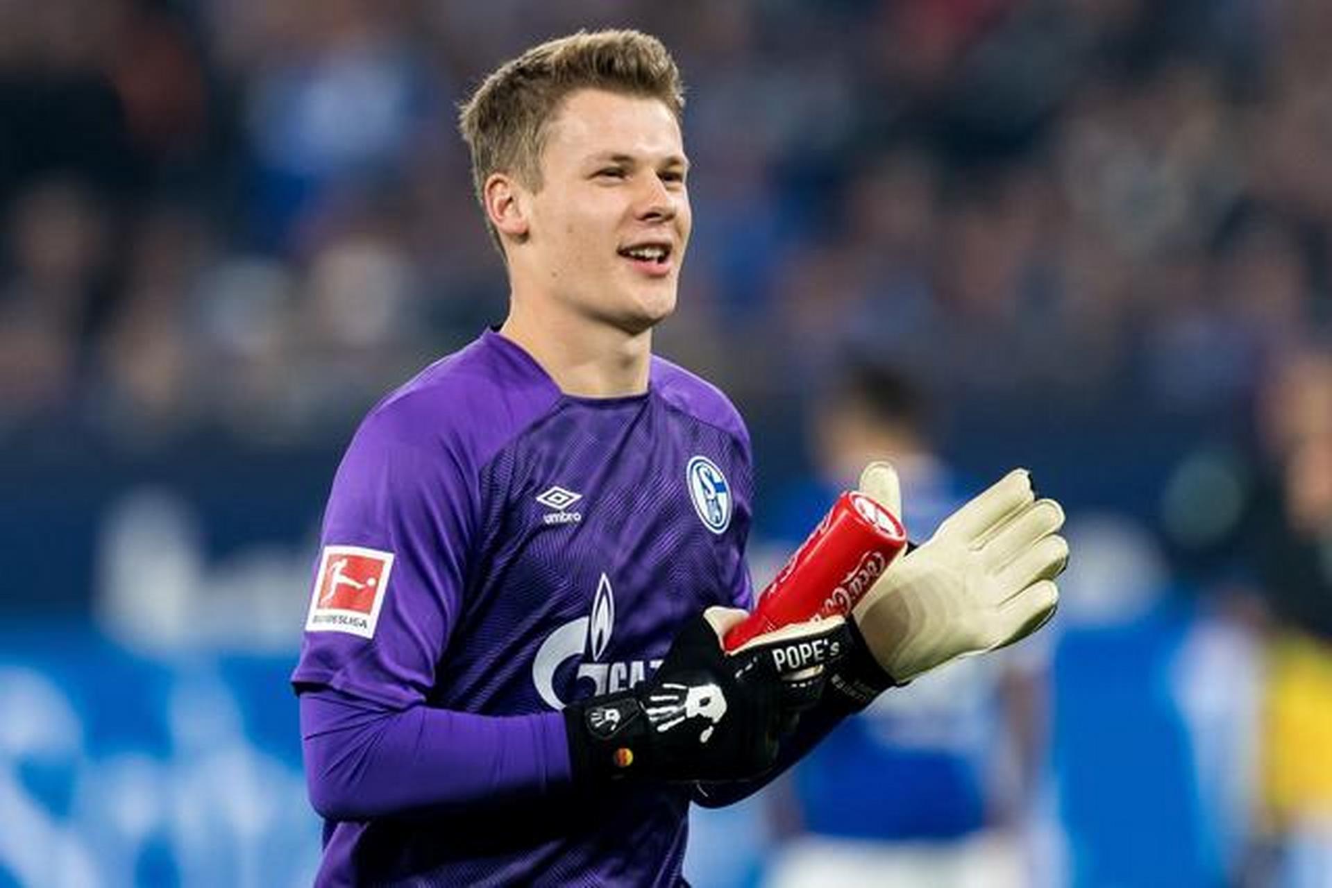 斯图加特门将表现出色，力保球门不失