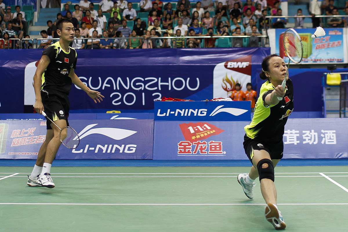 关于印尼羽毛球队险胜韩国羽毛球队，林丹送出助攻的信息