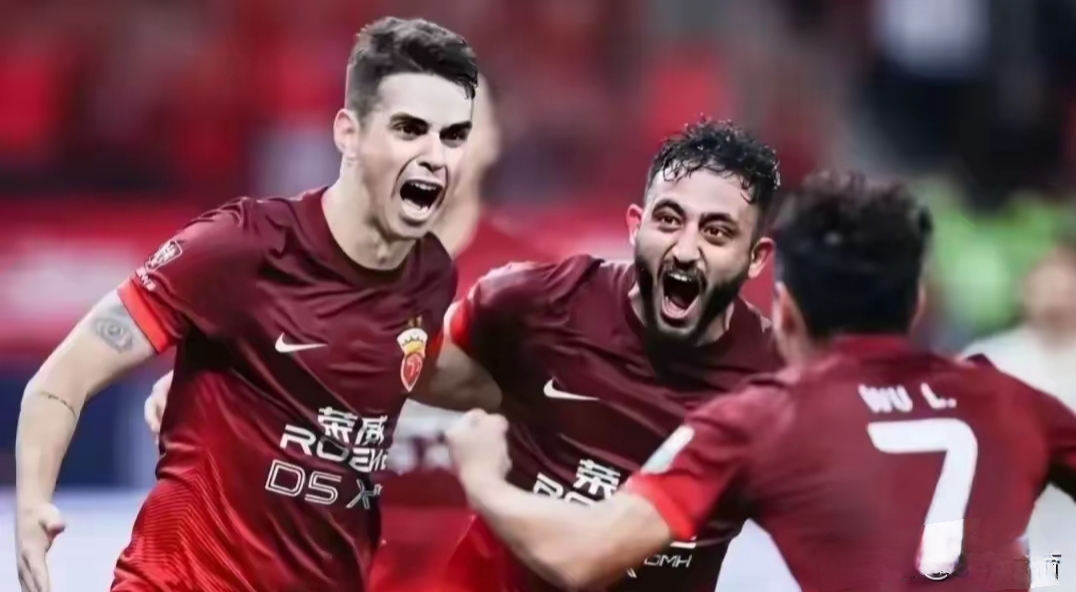 上海申花备战与沙特球队的关键对决 上海申花备战与沙特球队的关键对决