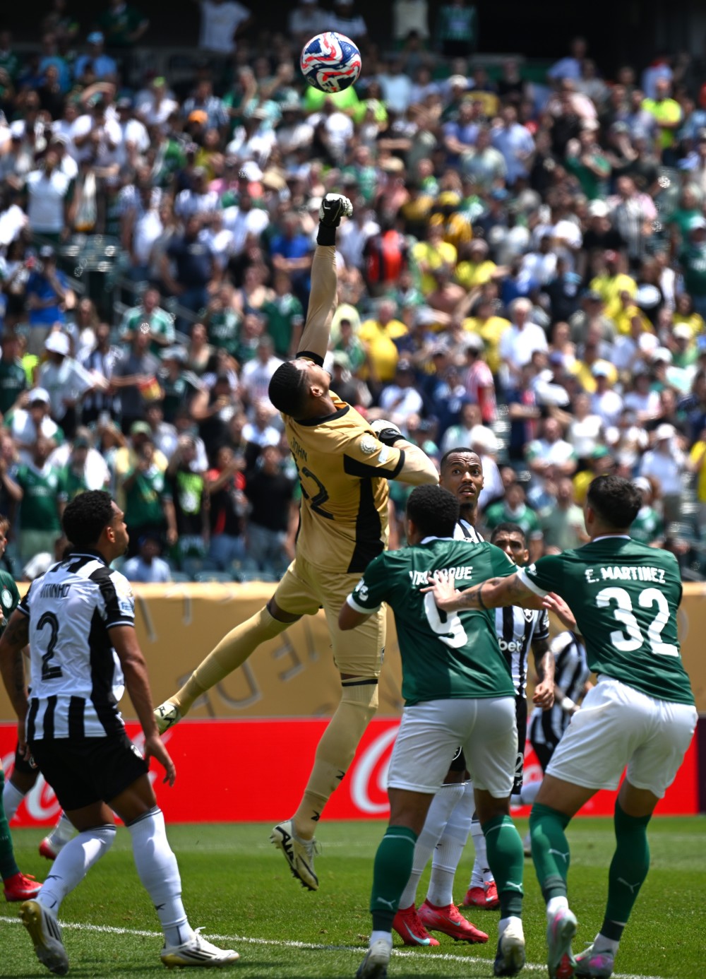 关于帕尔马客场不敌对手，遭遇连败的信息