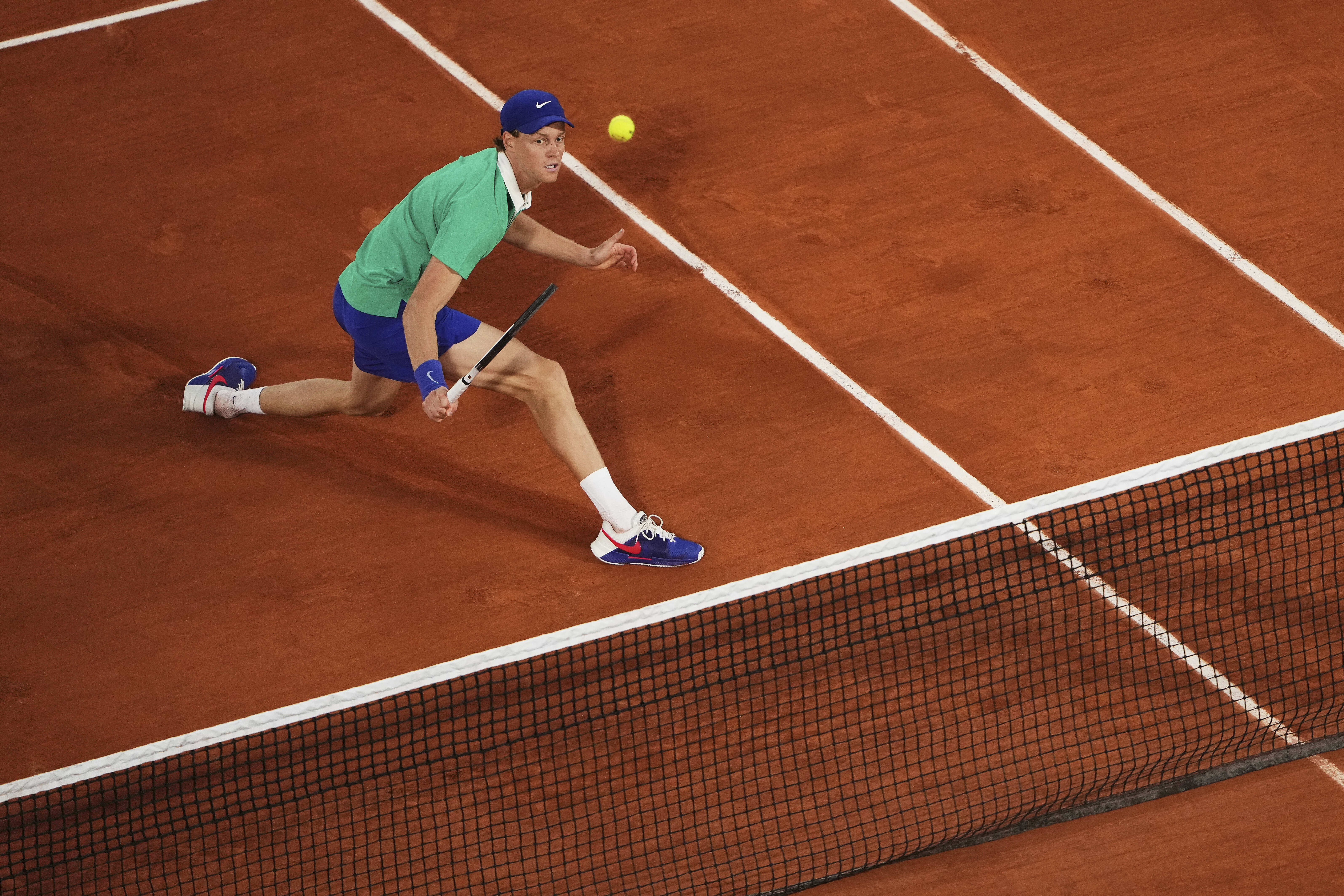 包含法网轻取澳网，辛纳状态火热的词条