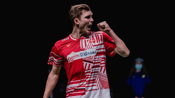 德国队横扫韩国队，安赛龙统治全场