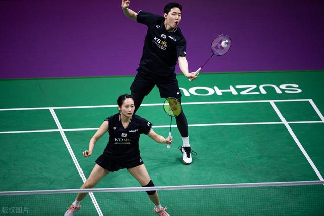 包含印度队险胜德国队，郑思维高光表现的词条