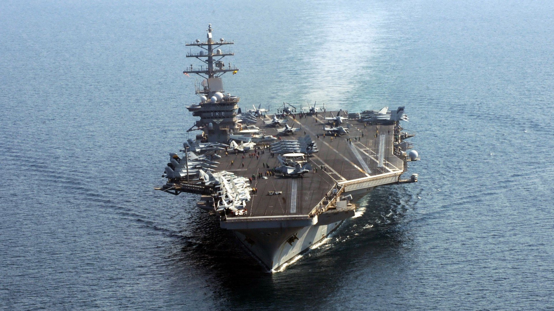 战术棋局中的关键落子,阿拉巴如何以美国火力压制拜仁体系