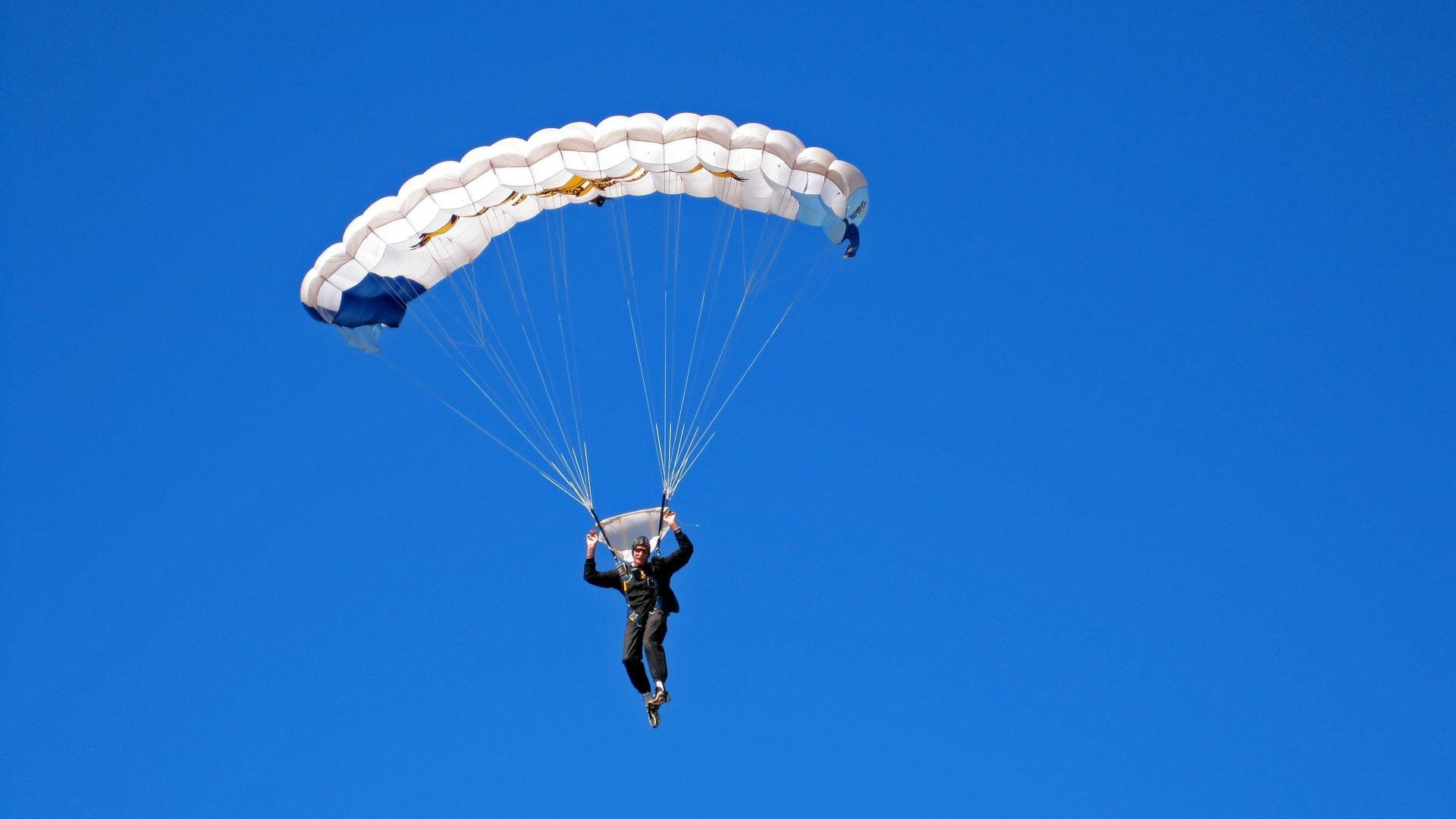 戈麦斯，当桑巴锋刃遇见无解命题，南非如何成为他的完美反衬