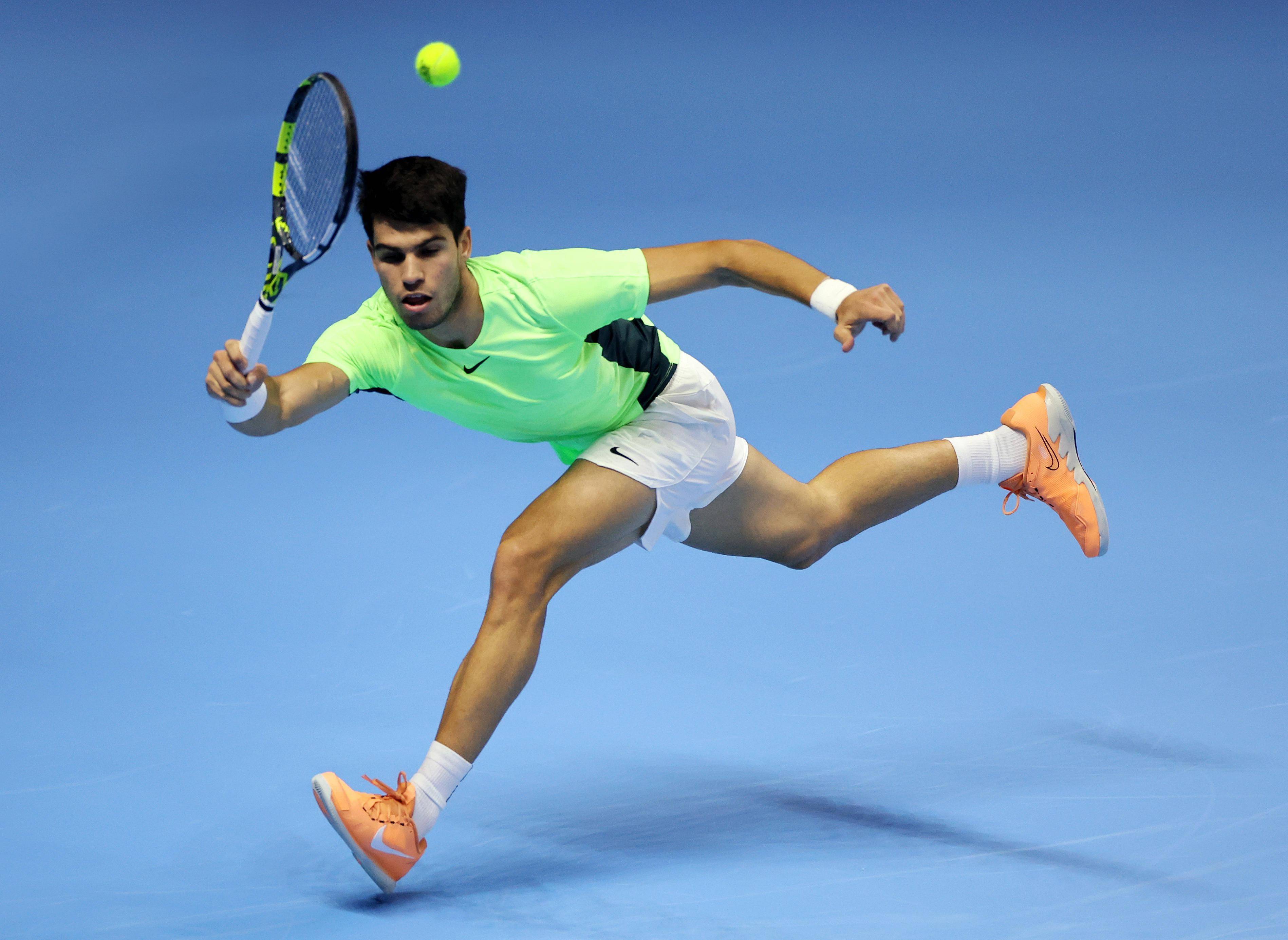 意大利网球队强势日本网球队,阿尔卡拉斯高光表现的简单介绍 意大利网球队强势日本网球队,阿尔卡拉斯高光表现的简单介绍