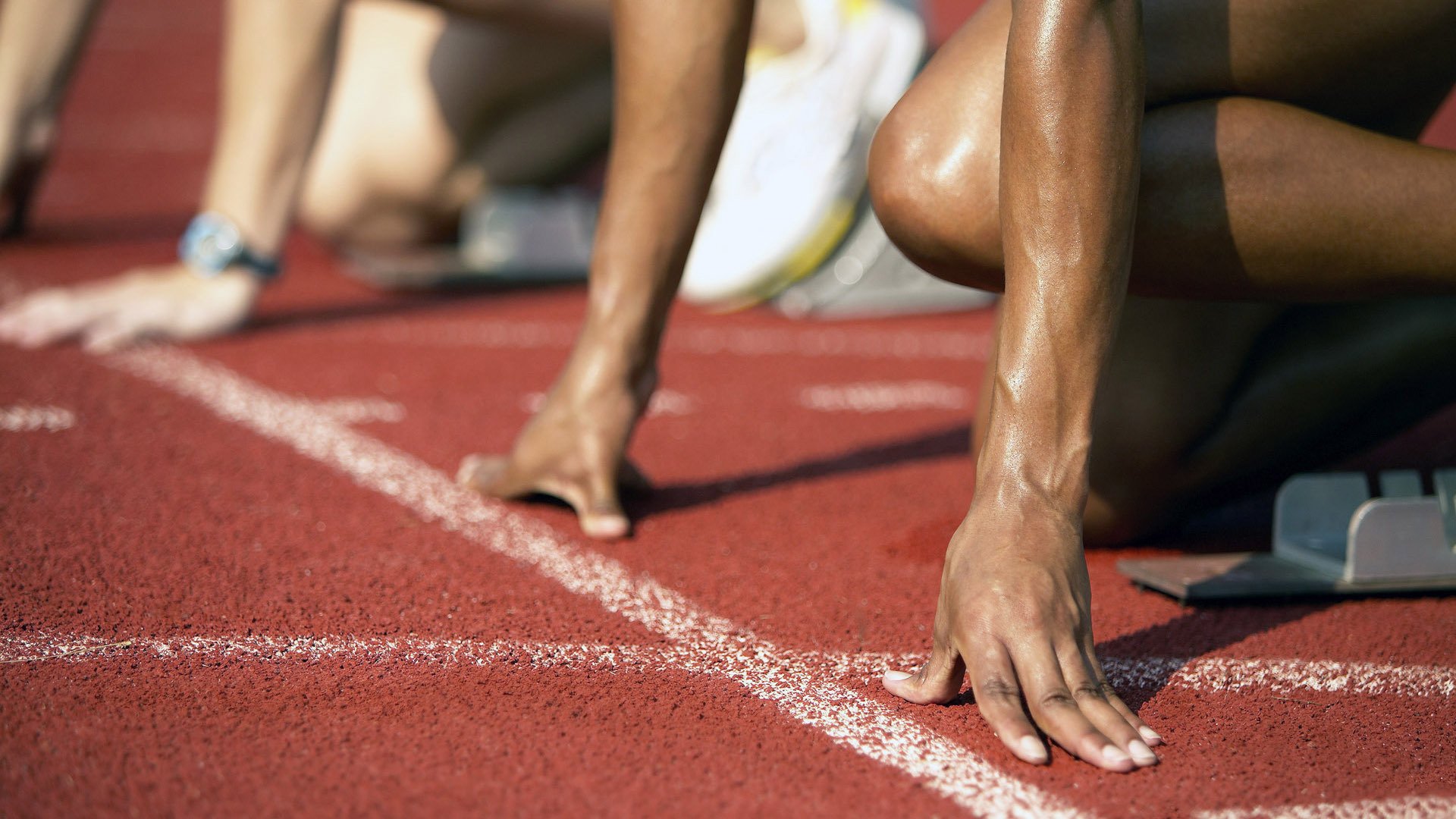 从德甲焦点战到中国制造,足球争冠与产业突围的双重变奏